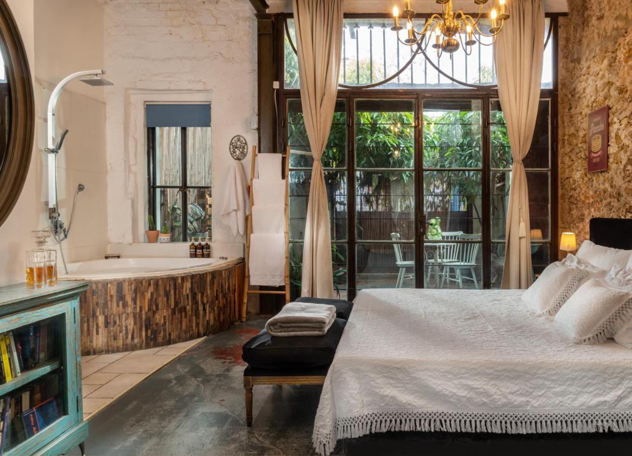 Trieste Neve Tzedek Boutique Suites Tel Aviv Exterior photo